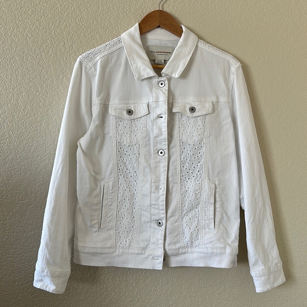 Pilcro and the Letterpress by Anthropologie White Eyelet Denim Jacket Size XS - Picture 4 of 12